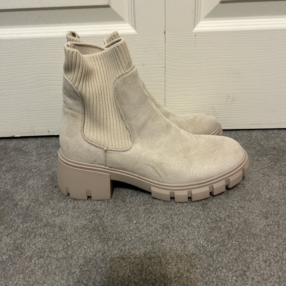 T.J.Maxx Cream Ankle Booties